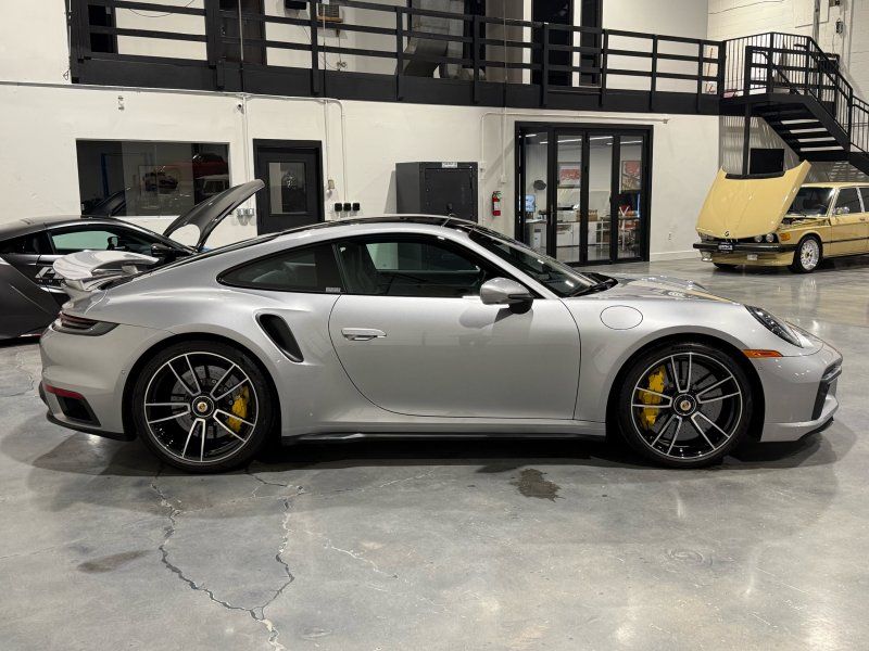 2022 Porsche 911 Turbo S, photo 6