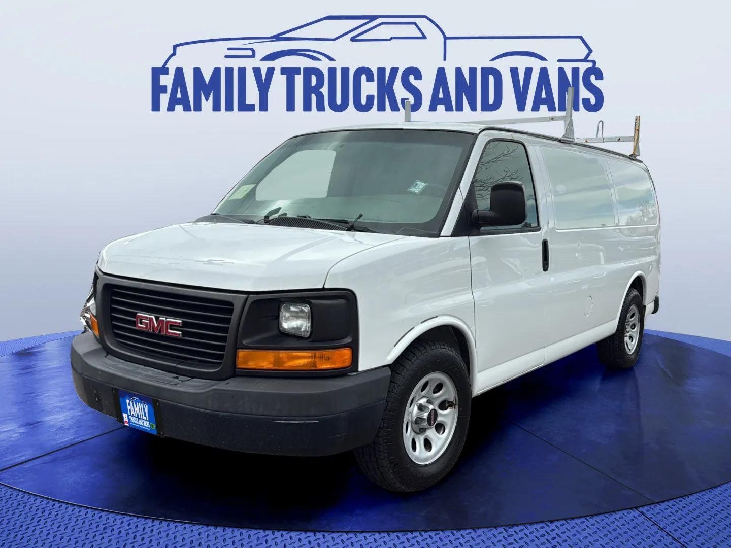 2014 GMC Savana 1500 Cargo Van's photo
