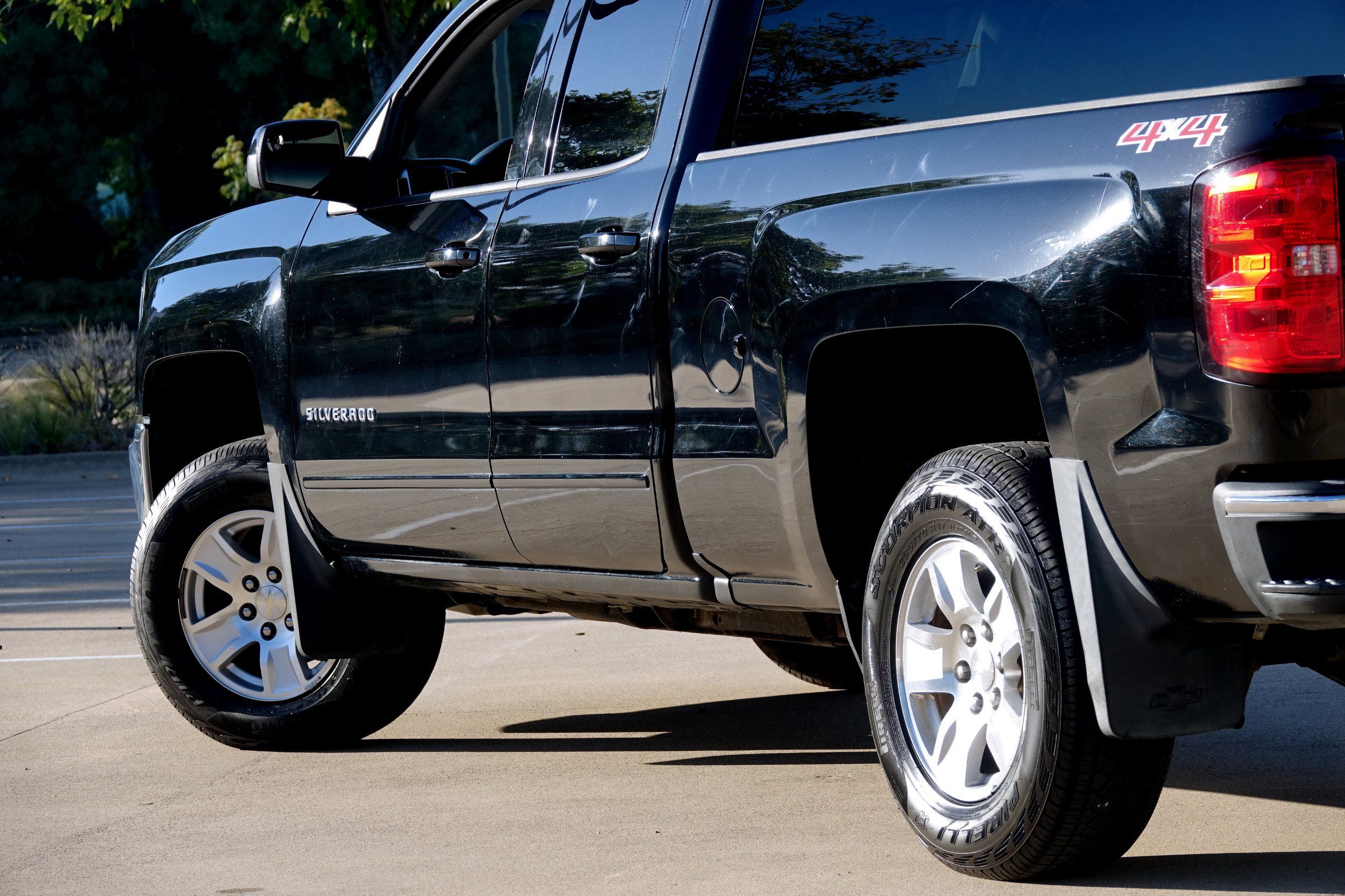 2018 Chevrolet Silverado 1500 photo 24