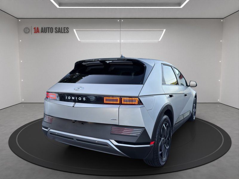 2023 Hyundai Ioniq 5 SEL photo 5