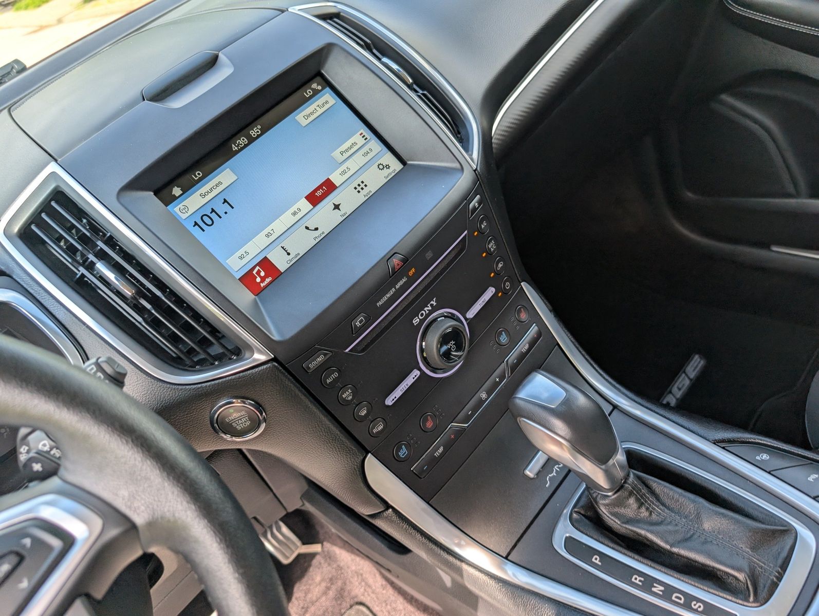 2016 Ford Edge 33