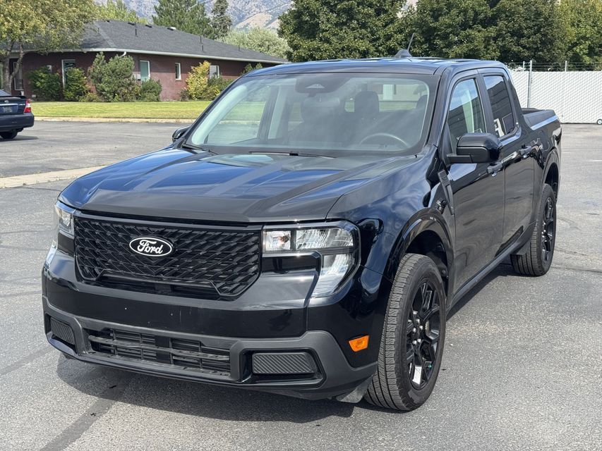 2025 Ford Maverick — XLT, photo 1 of 15