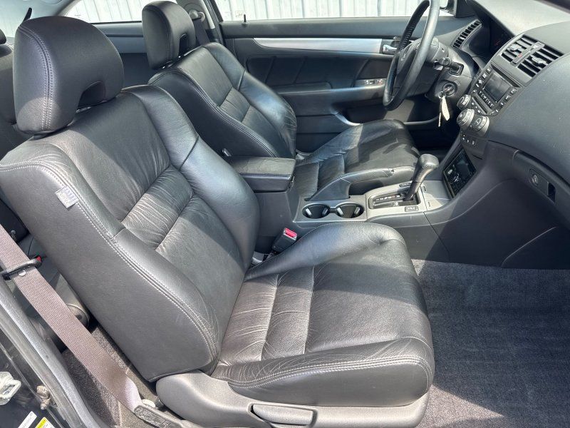 2005 Honda Accord EX photo 27