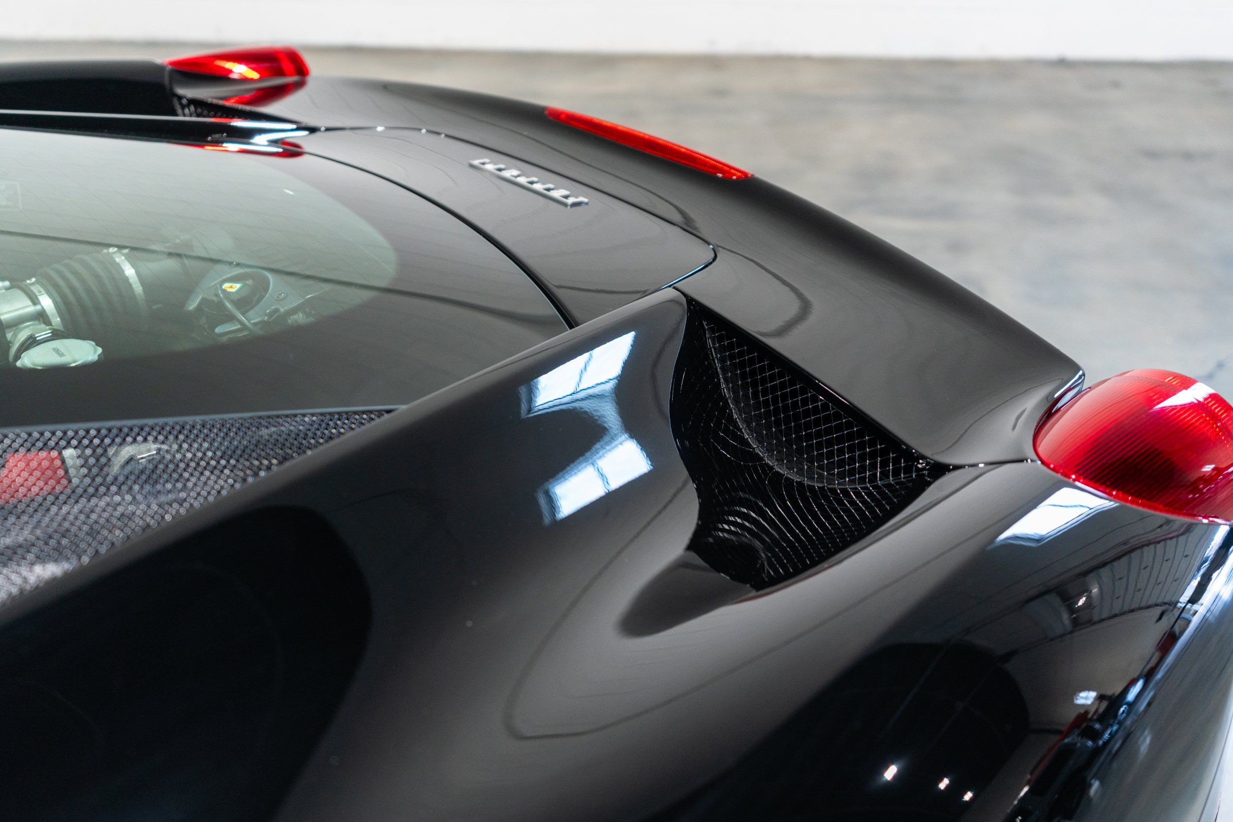 2014 Ferrari 458 Italia RWD, photo 23