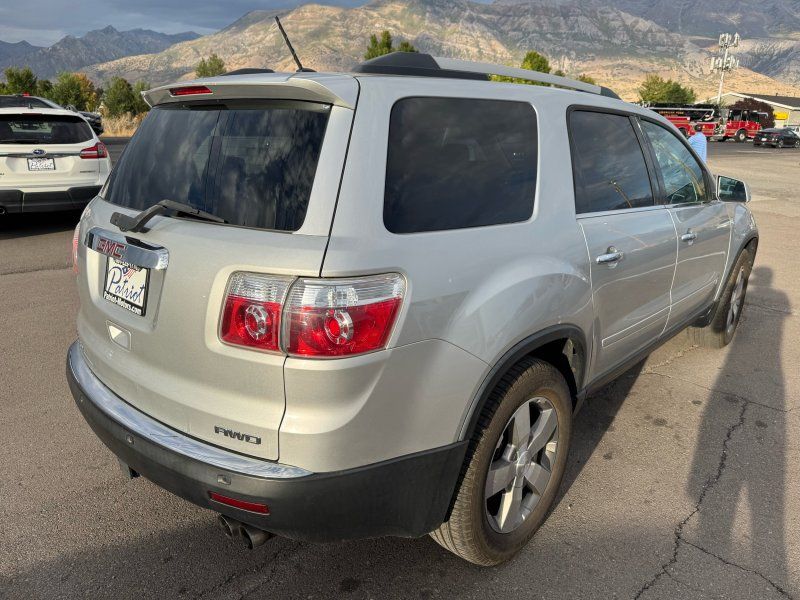 2010 Gmc Acadia photo 5