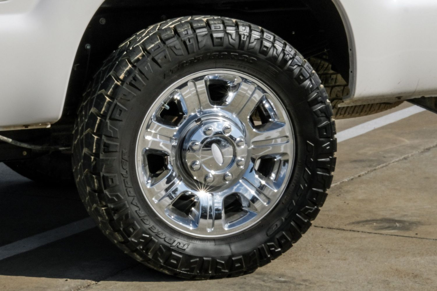 2013 Ford F-250 Platinum photo 51