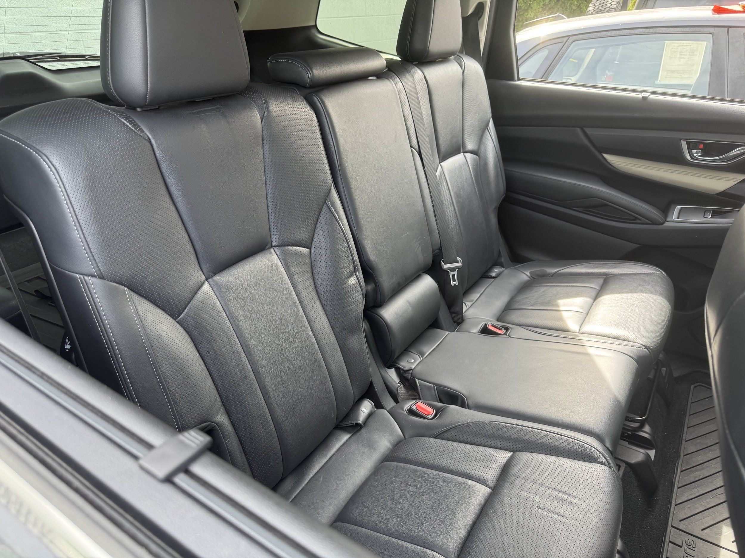 2020 Subaru Ascent Limited - Photo 16