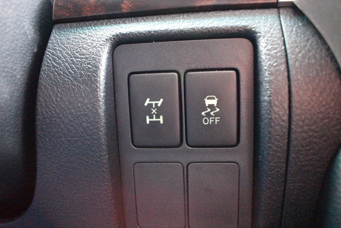 2009 Toyota Land Cruiser Base