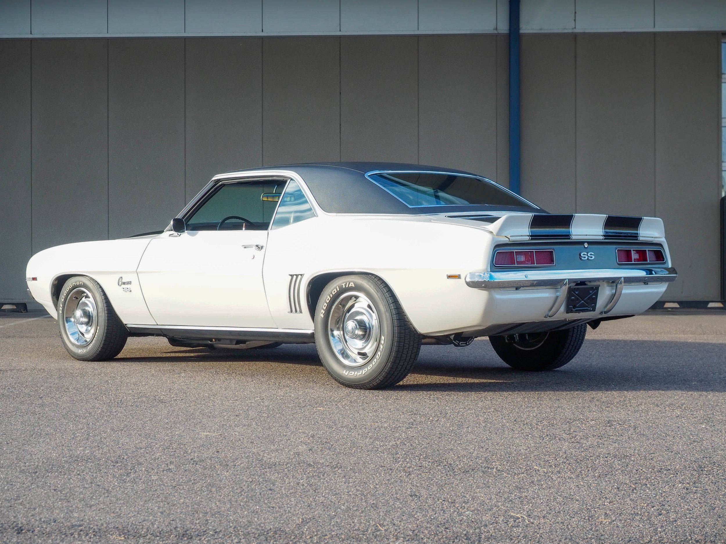 1969 Chevrolet Camaro White 