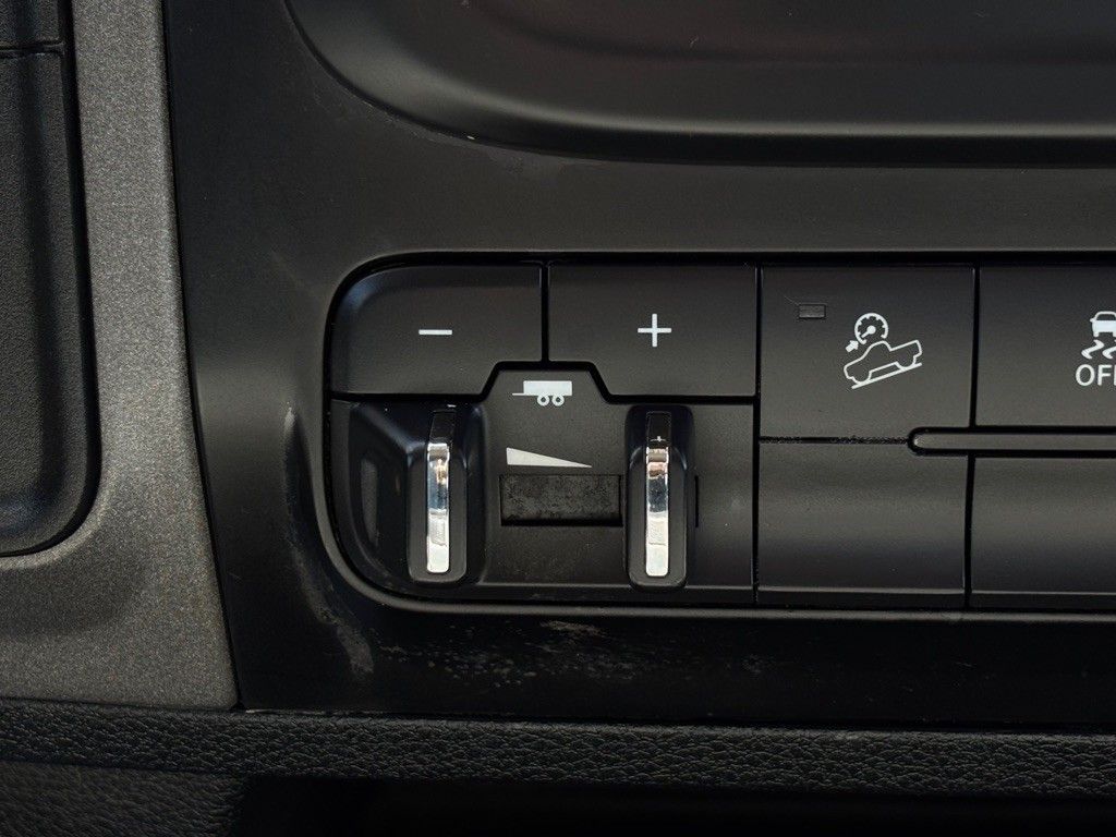 2017 Ram 2500 ST Tradesman photo 39