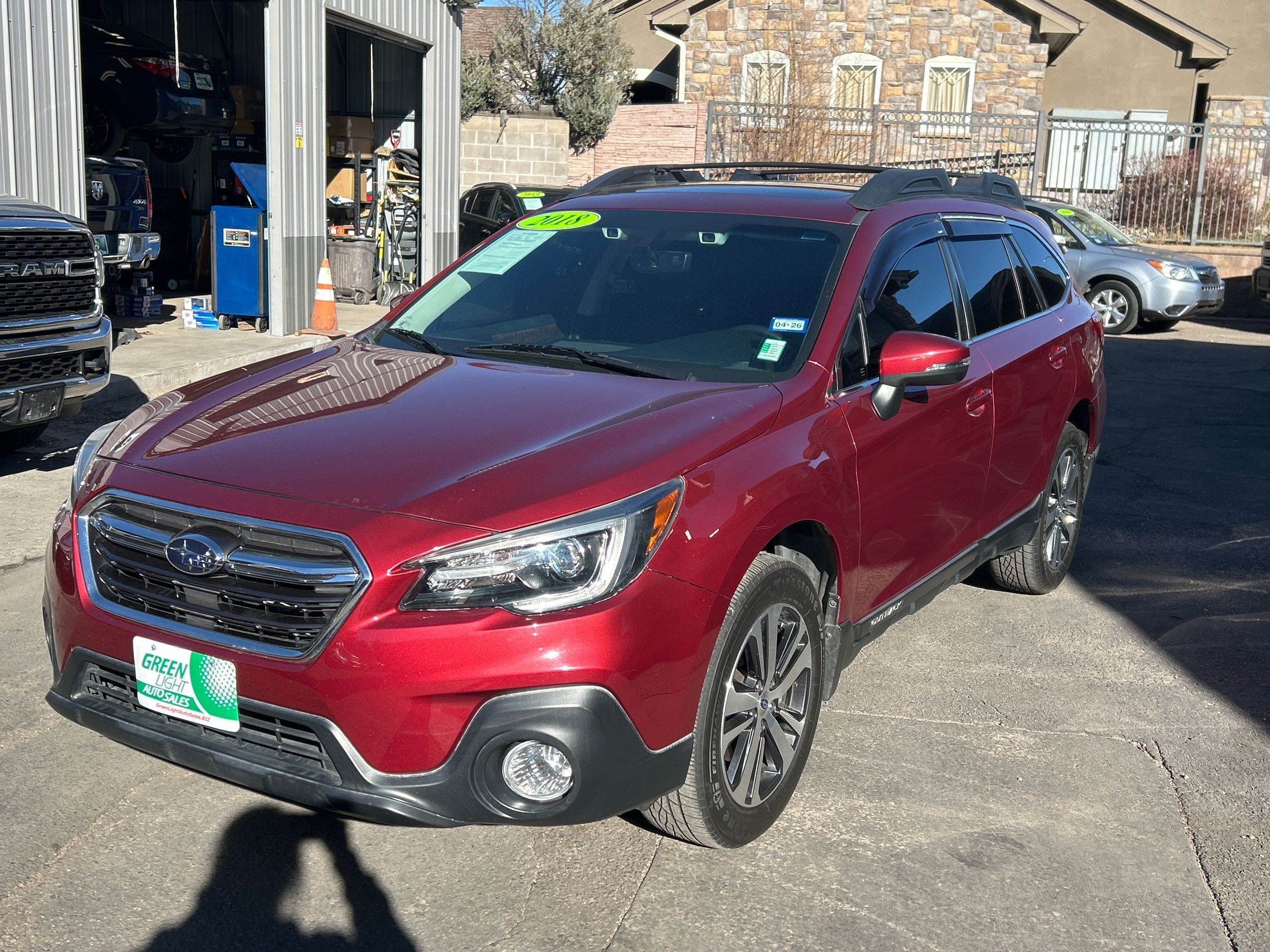 2018 Subaru Outback 2.5i Limited's photo