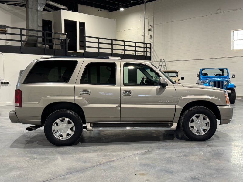 2002 Cadillac Escalade Base, photo 6