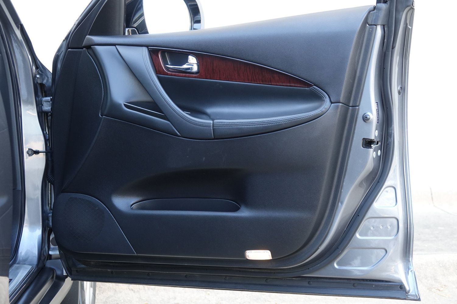 2017 Infiniti QX50 photo 37