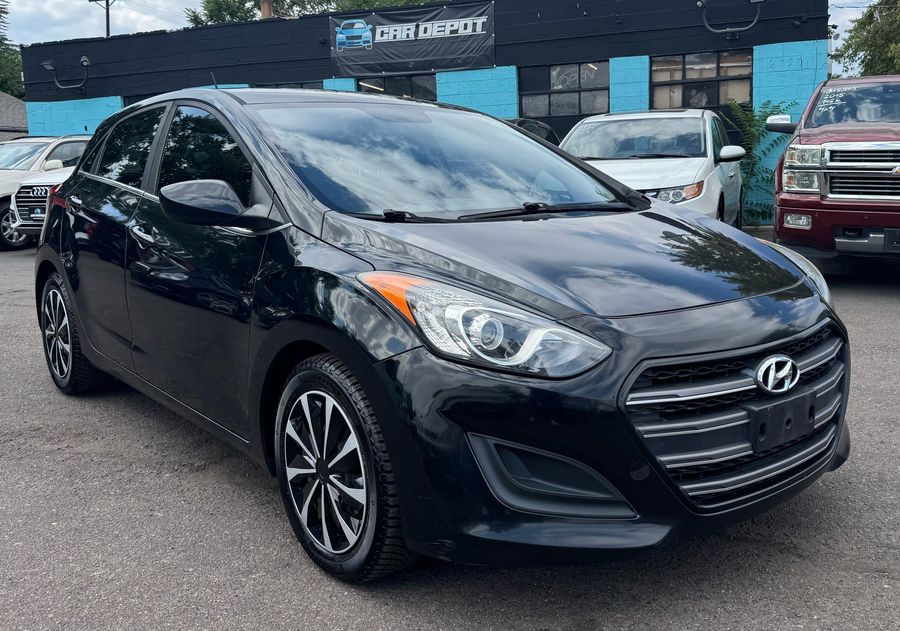 2017 Hyundai Elantra GT 