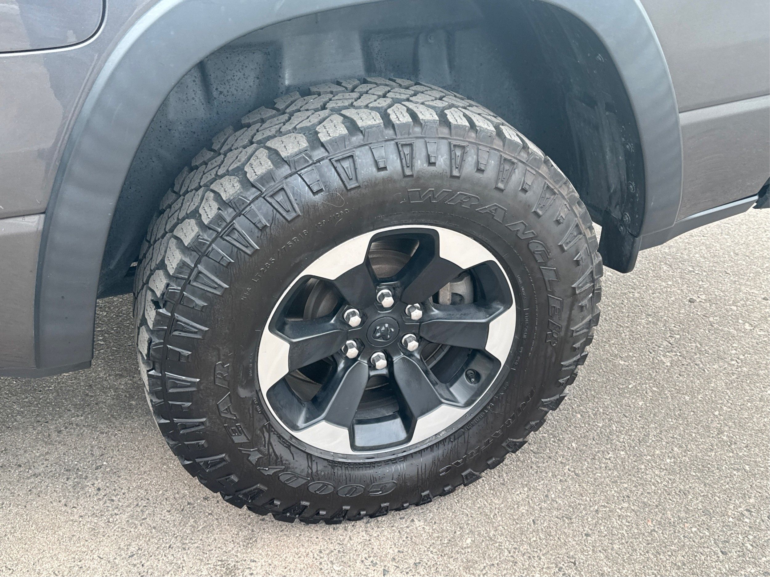 2019 Ram 1500 Rebel photo 28