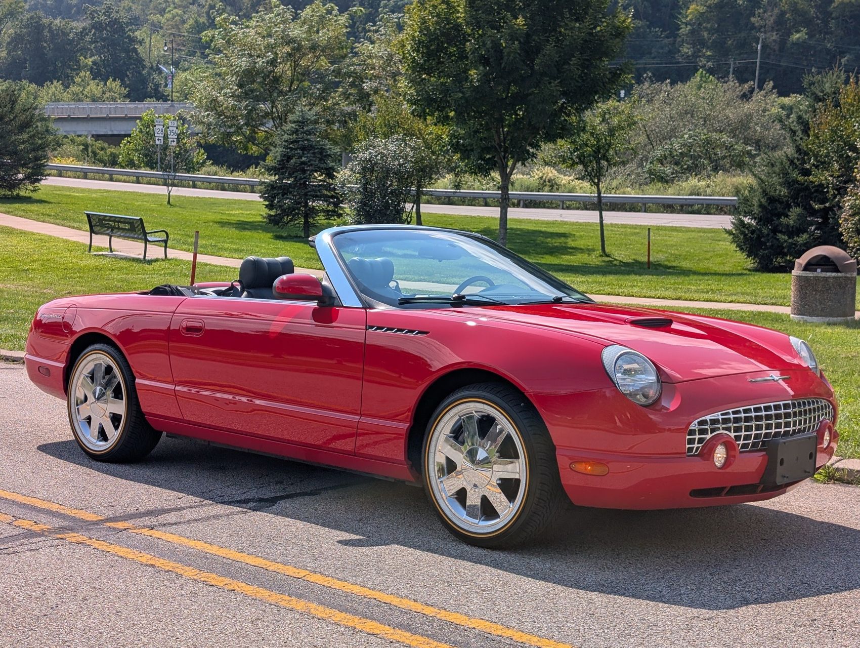 2002 Ford Thunderbird 62