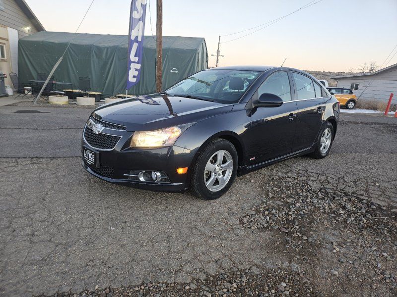 2014 Chevrolet Cruze 1LT's photo