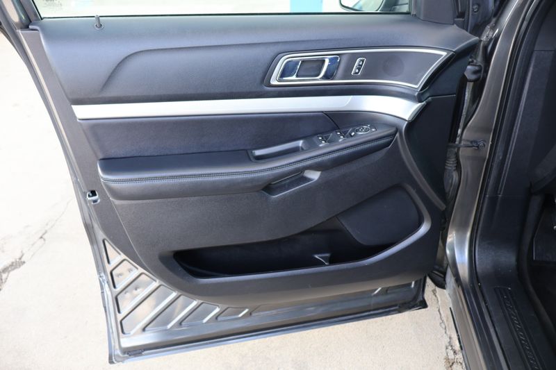 2016 Ford Explorer XLT | Victory Motors of Colorado