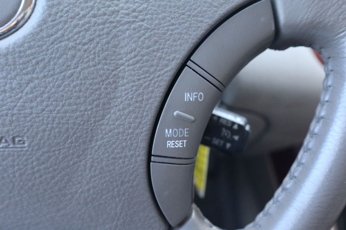 2005 Toyota Camry XLE V6