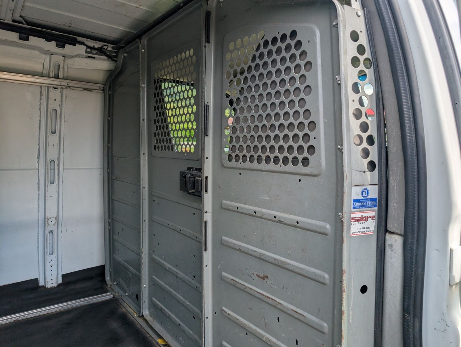 2011 Chevrolet Express 3500 68