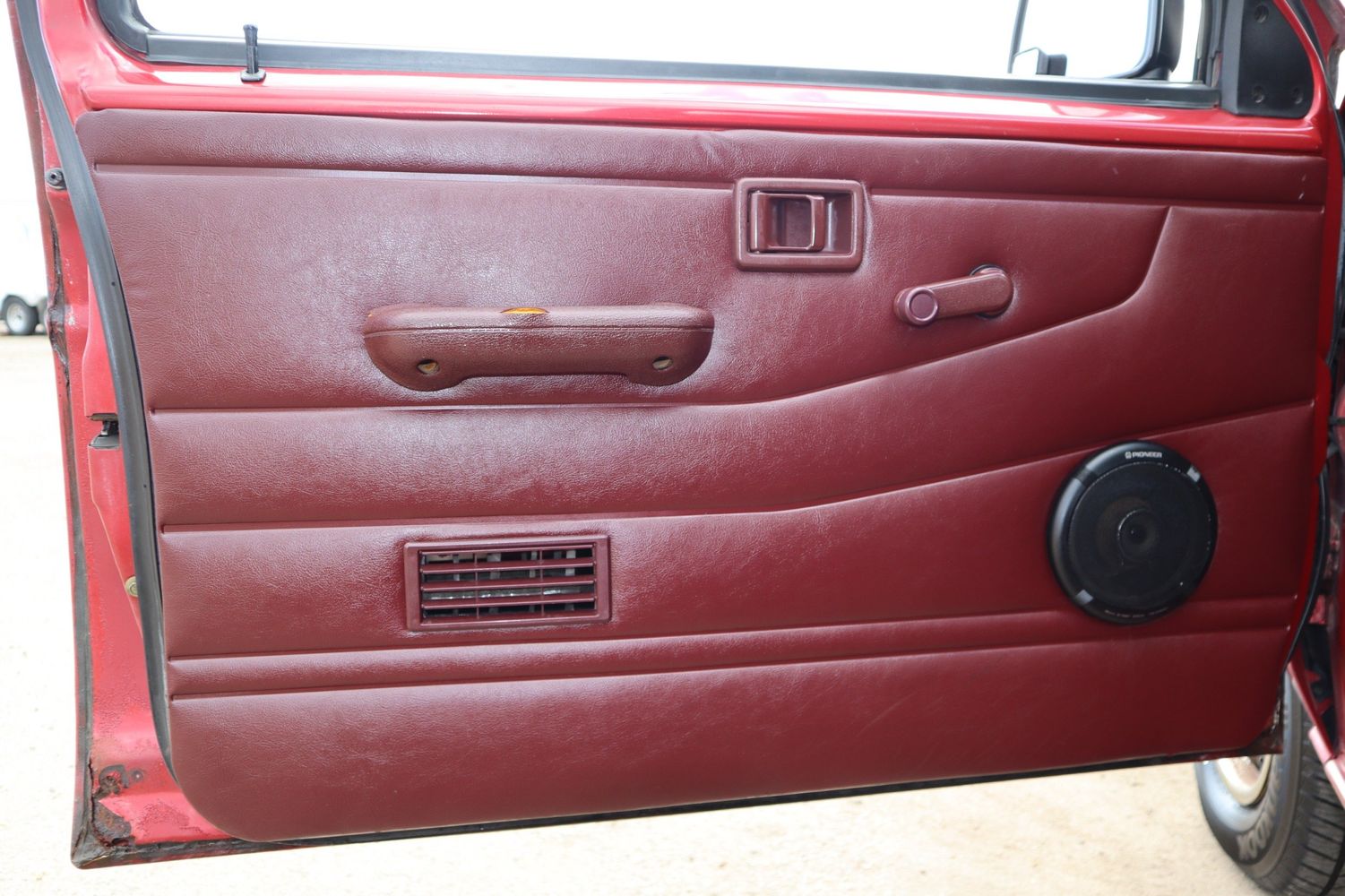 1993 Nissan Truck | Victory Motors of Colorado