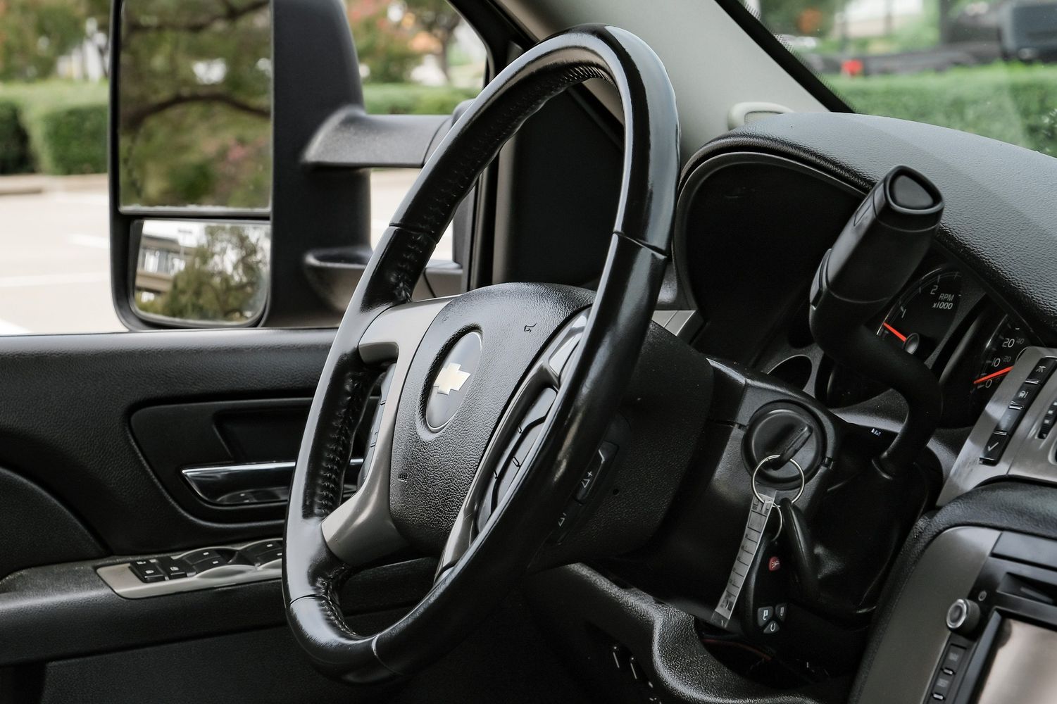 2013 Chevrolet Silverado 2500HD LTZ photo 16