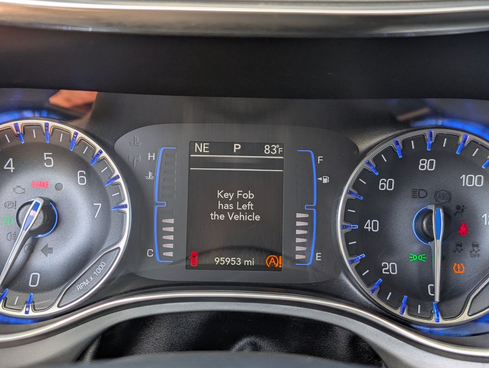 2018 Chrysler Pacifica 37