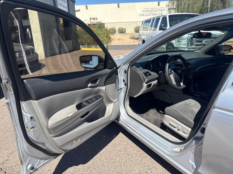 2009 Honda Accord EX photo 8