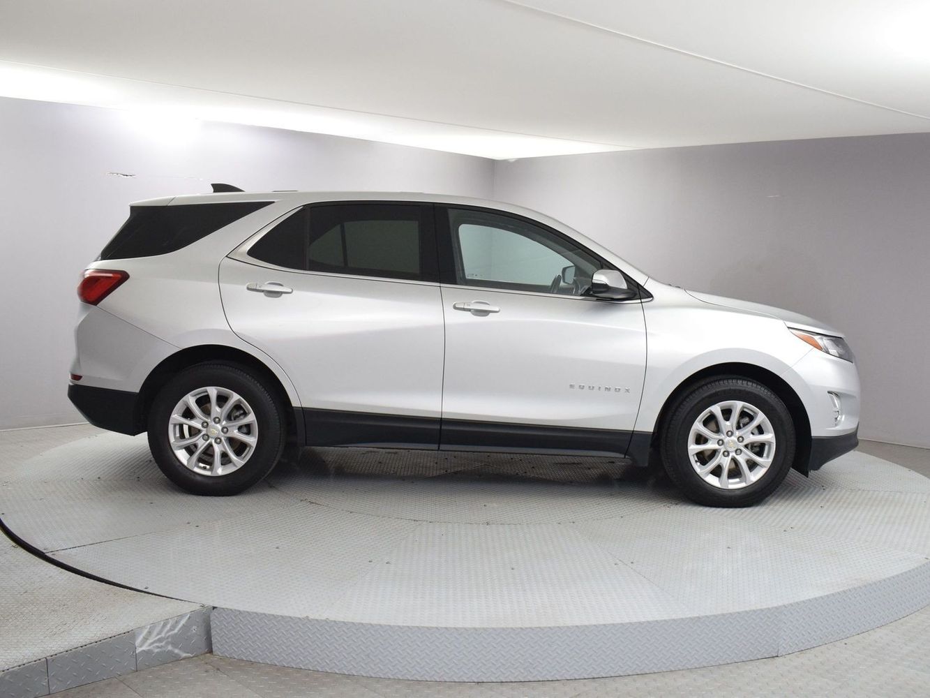 Chevrolet Equinox's photo