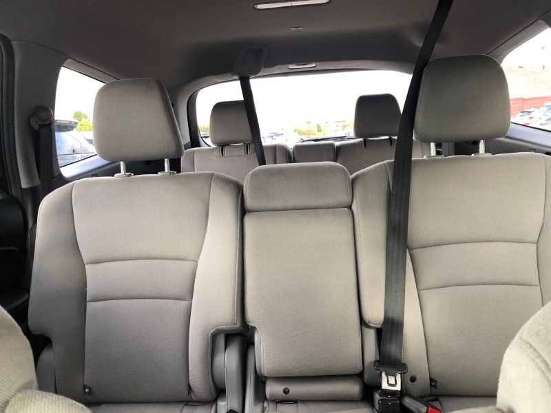 2018 Honda Pilot EX photo 22