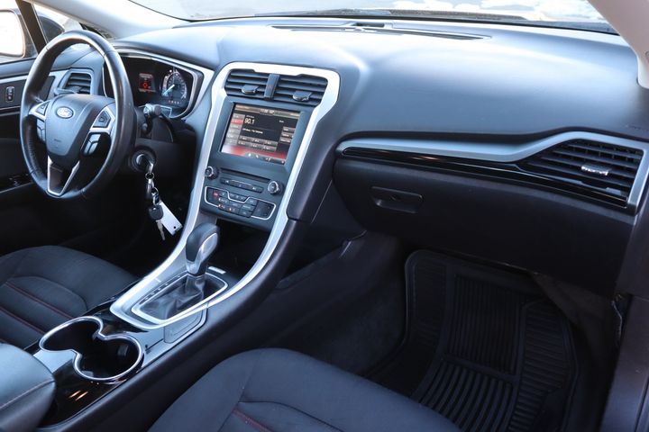 2016 Ford Fusion SE | Victory Motors of Colorado