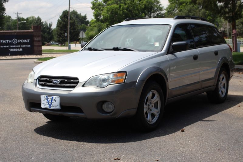 2007 Subaru Outback Photos