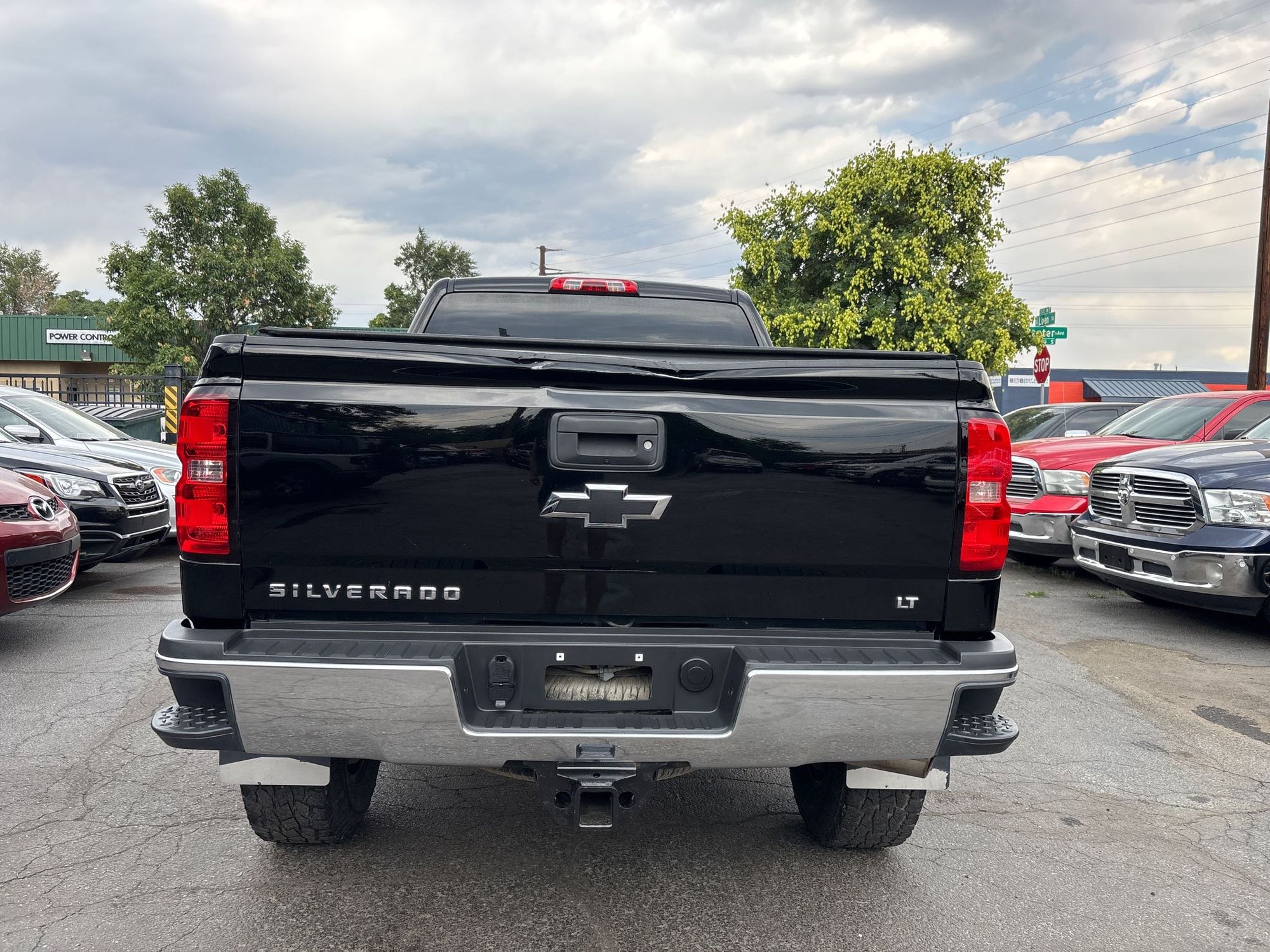 2016 Chevrolet Silverado LT photo 32