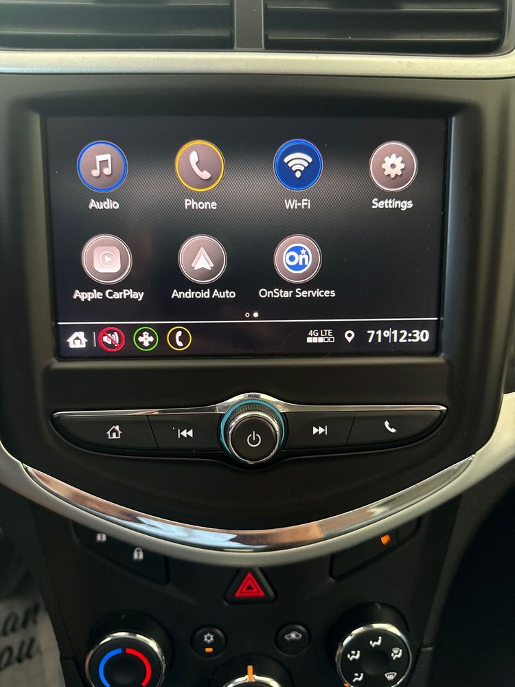 2020 Chevrolet Sonic LT photo 28