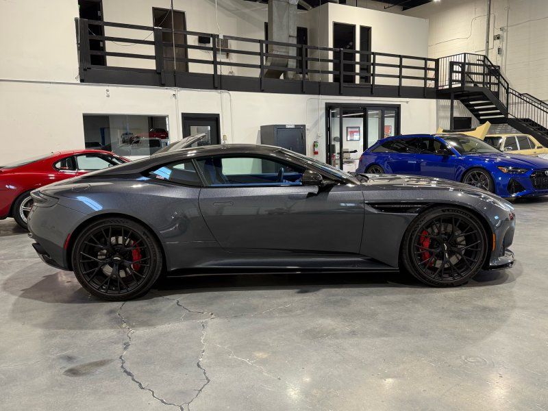 2024 Aston Martin DB12, photo 6