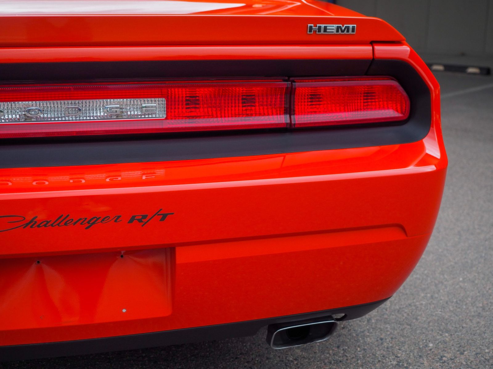 2010 Dodge Challenger 24