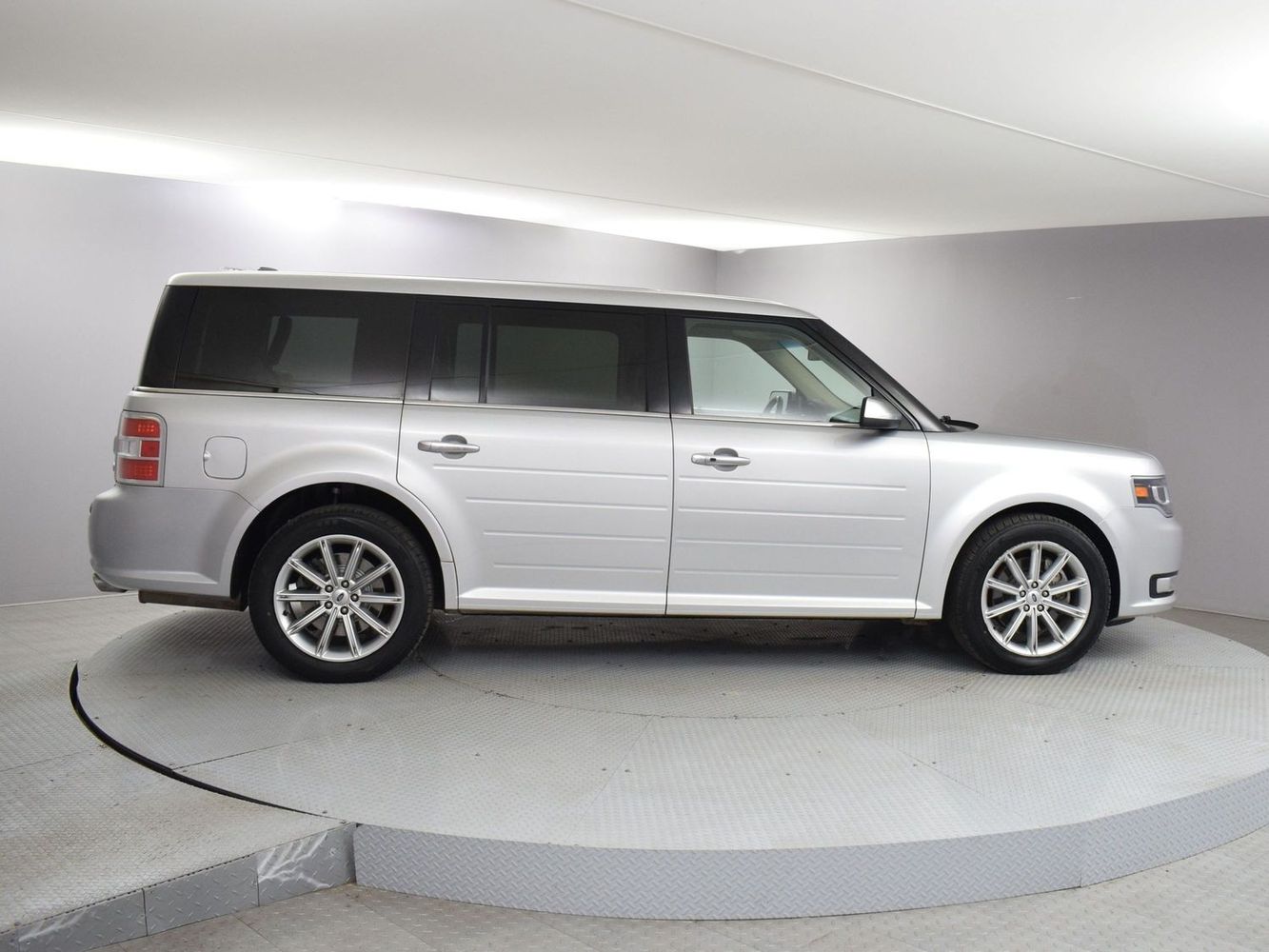 Ford Flex's photo