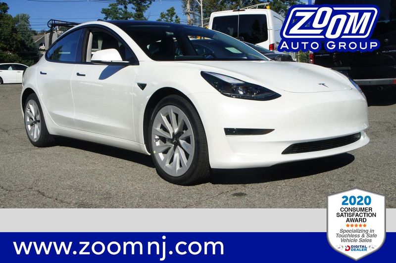 Tesla model 3 black online 19 inch wheels