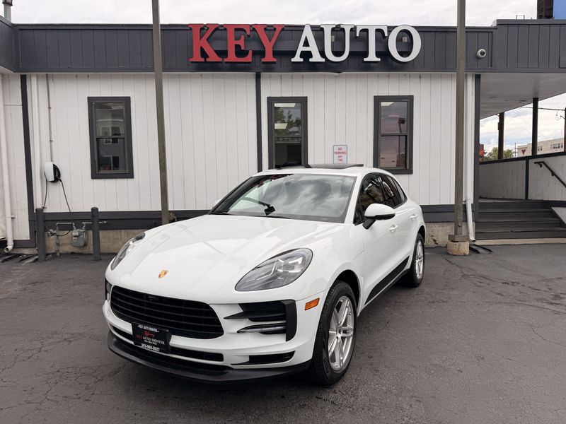 2020 Porsche Macan Base