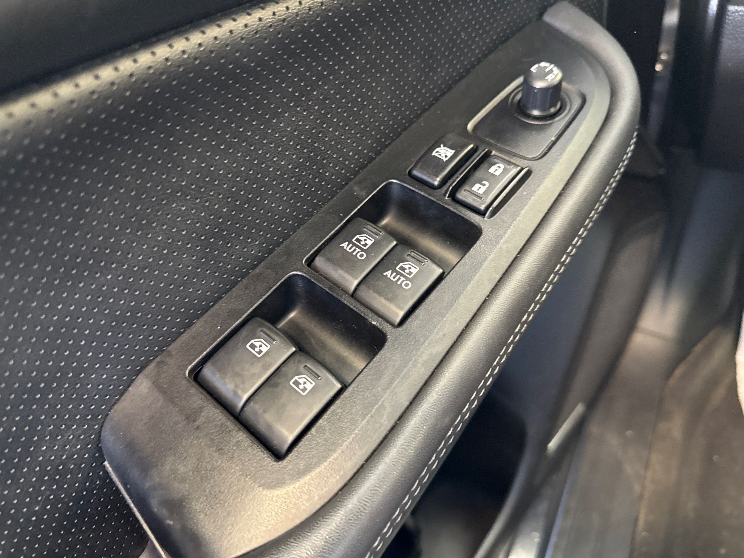 2016 Subaru Outback Limited - Photo 39