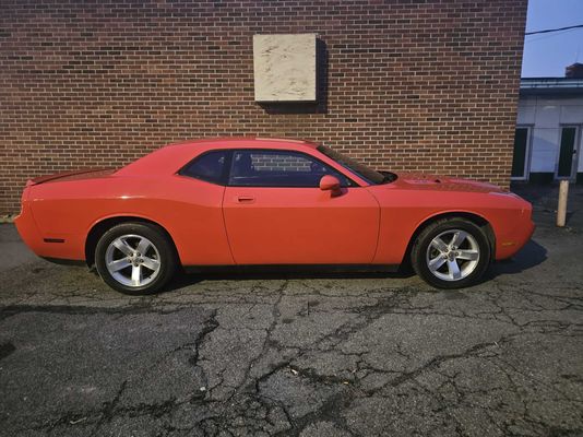 2009 Dodge Challenger R/T's photo