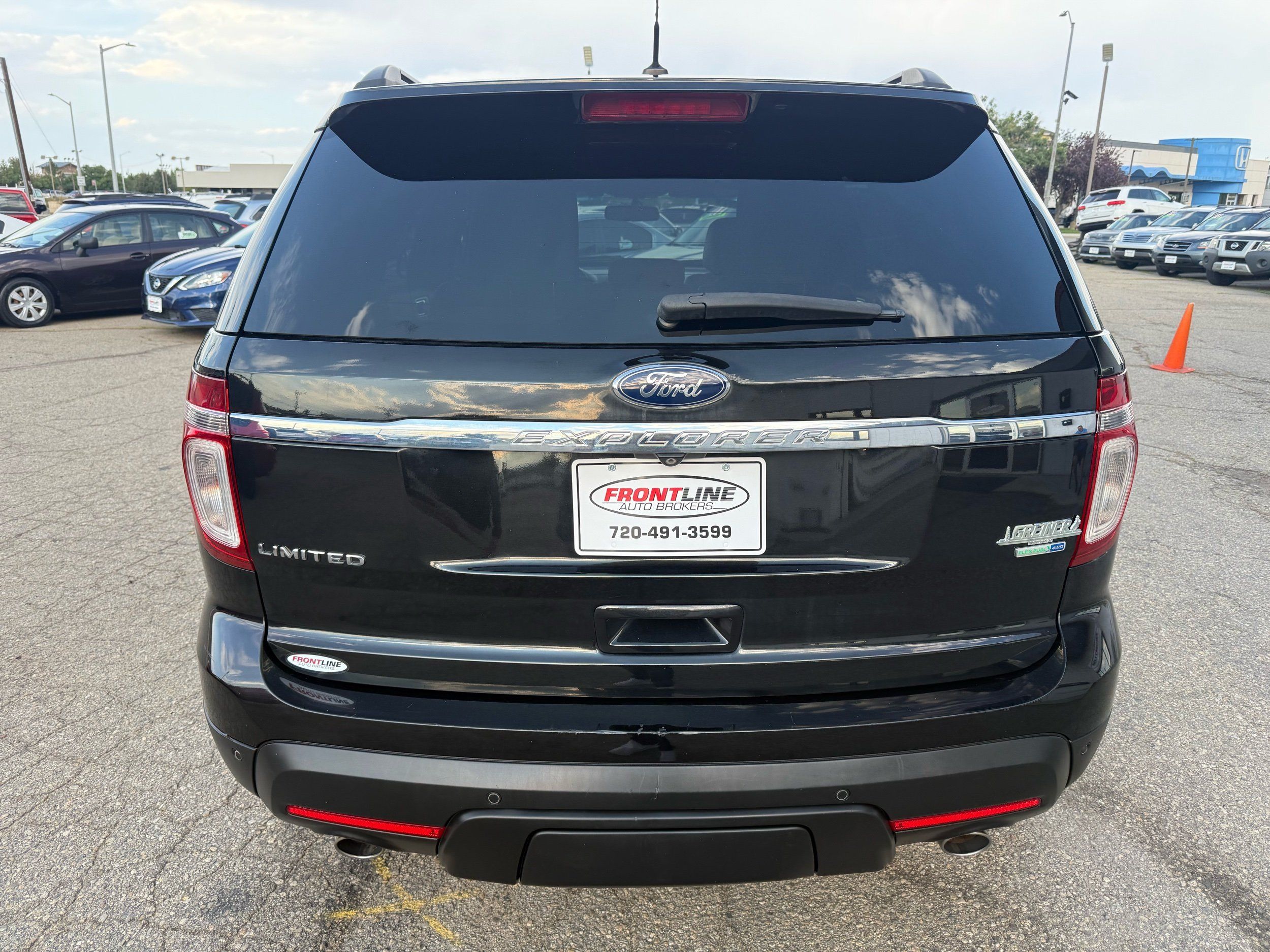 2015 Ford Explorer Limited photo 6