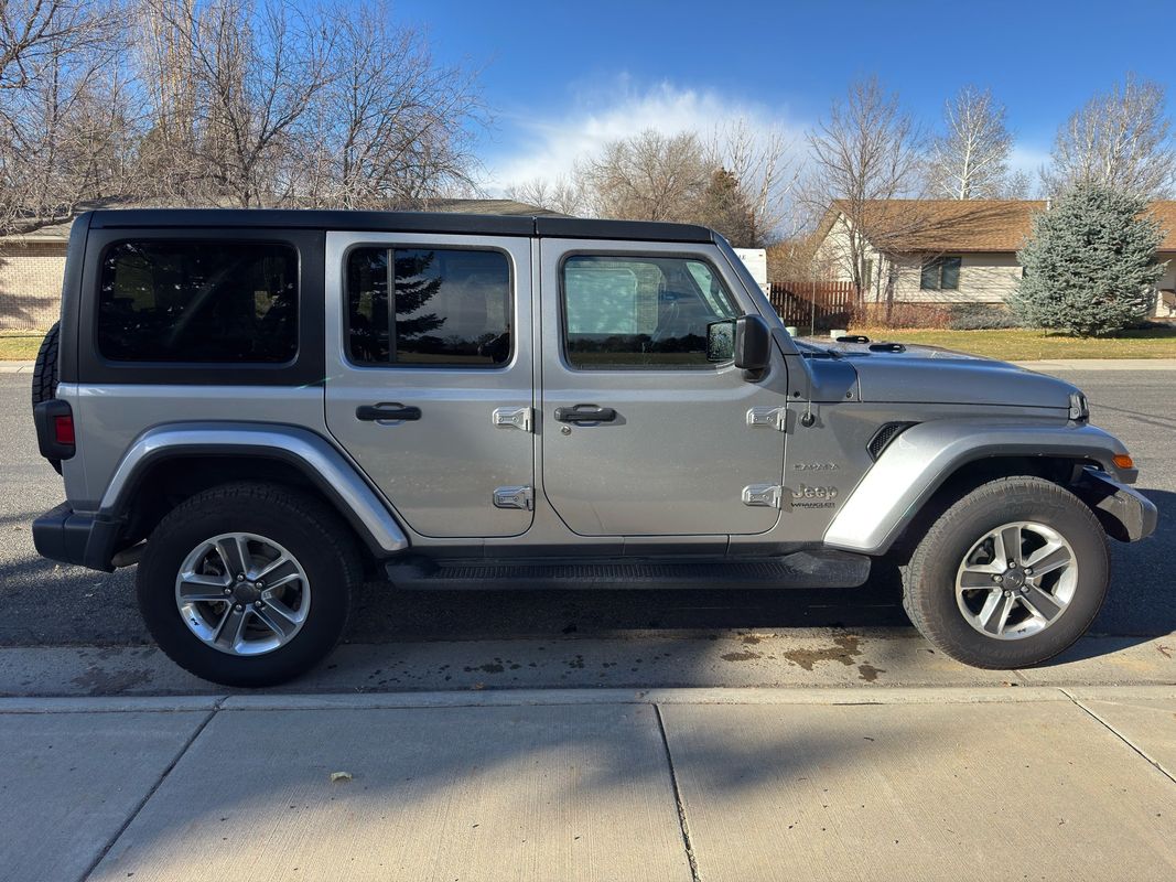 2020 Jeep Wrangler Unlimited Sahara - Photo 5
