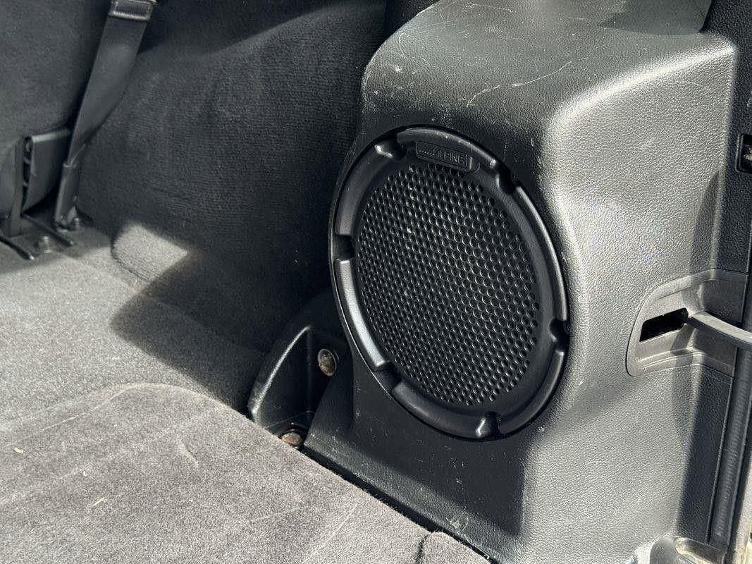 2013 Jeep Wrangler Unlimited Freedom photo 17