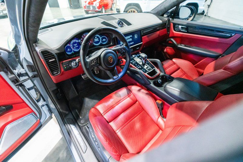 2023 Porsche Cayenne Coup Turbo GT - Photo 19