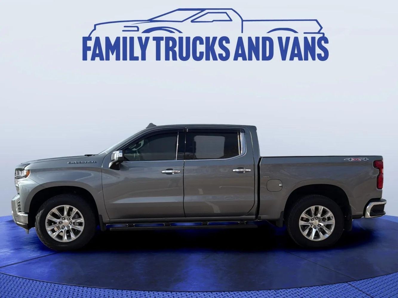 2020 Chevrolet Silverado 1500 LTZ photo 2