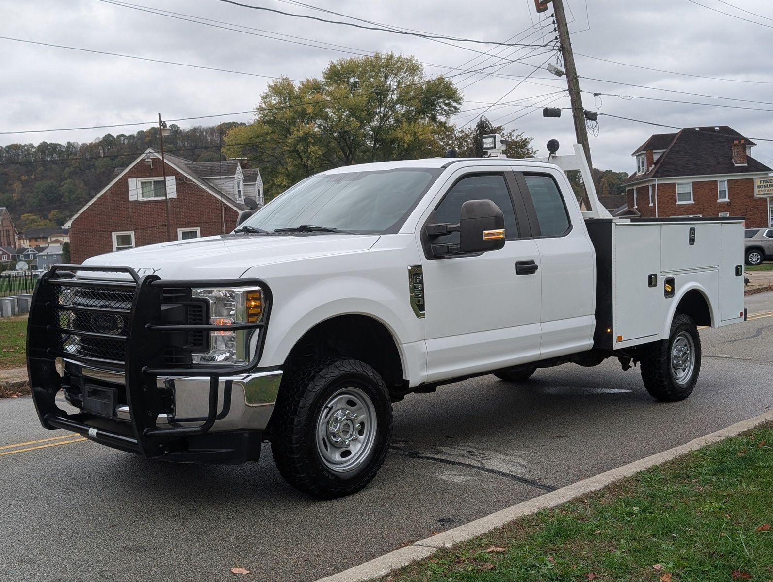 2019 Ford F-350 11