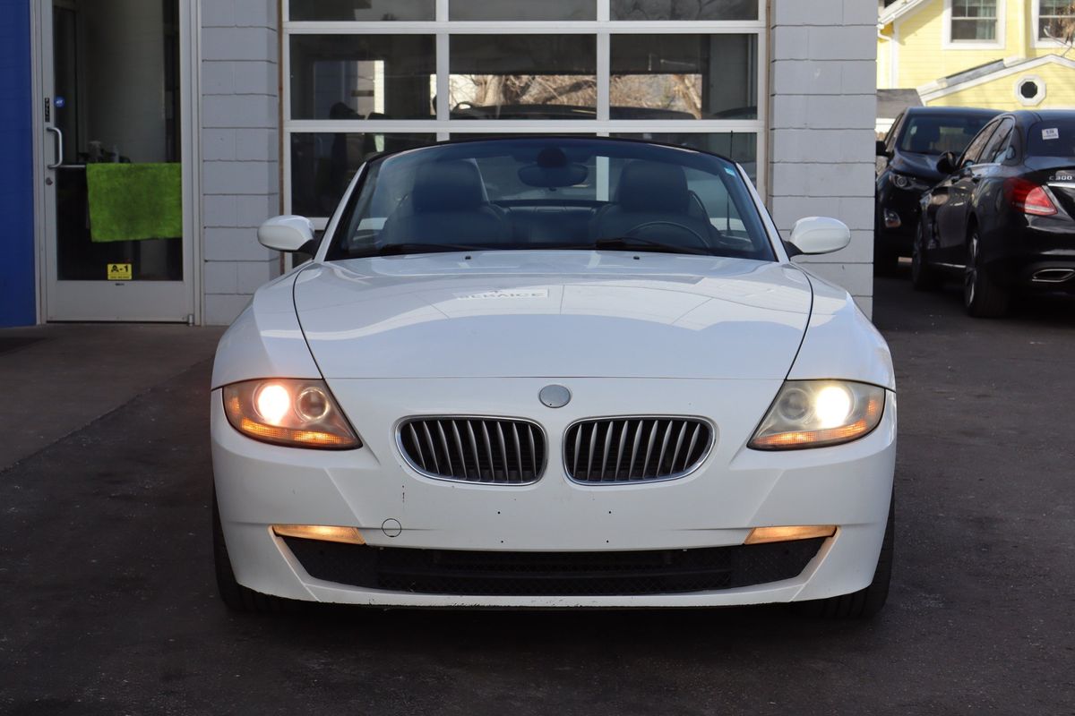 2006 BMW Z4 3.0si