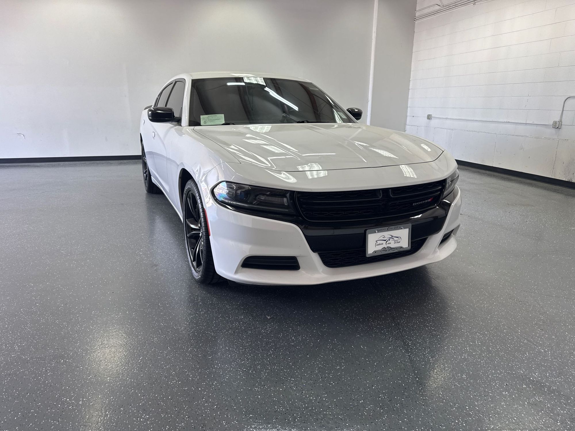 2018 Dodge Charger SXT's photo