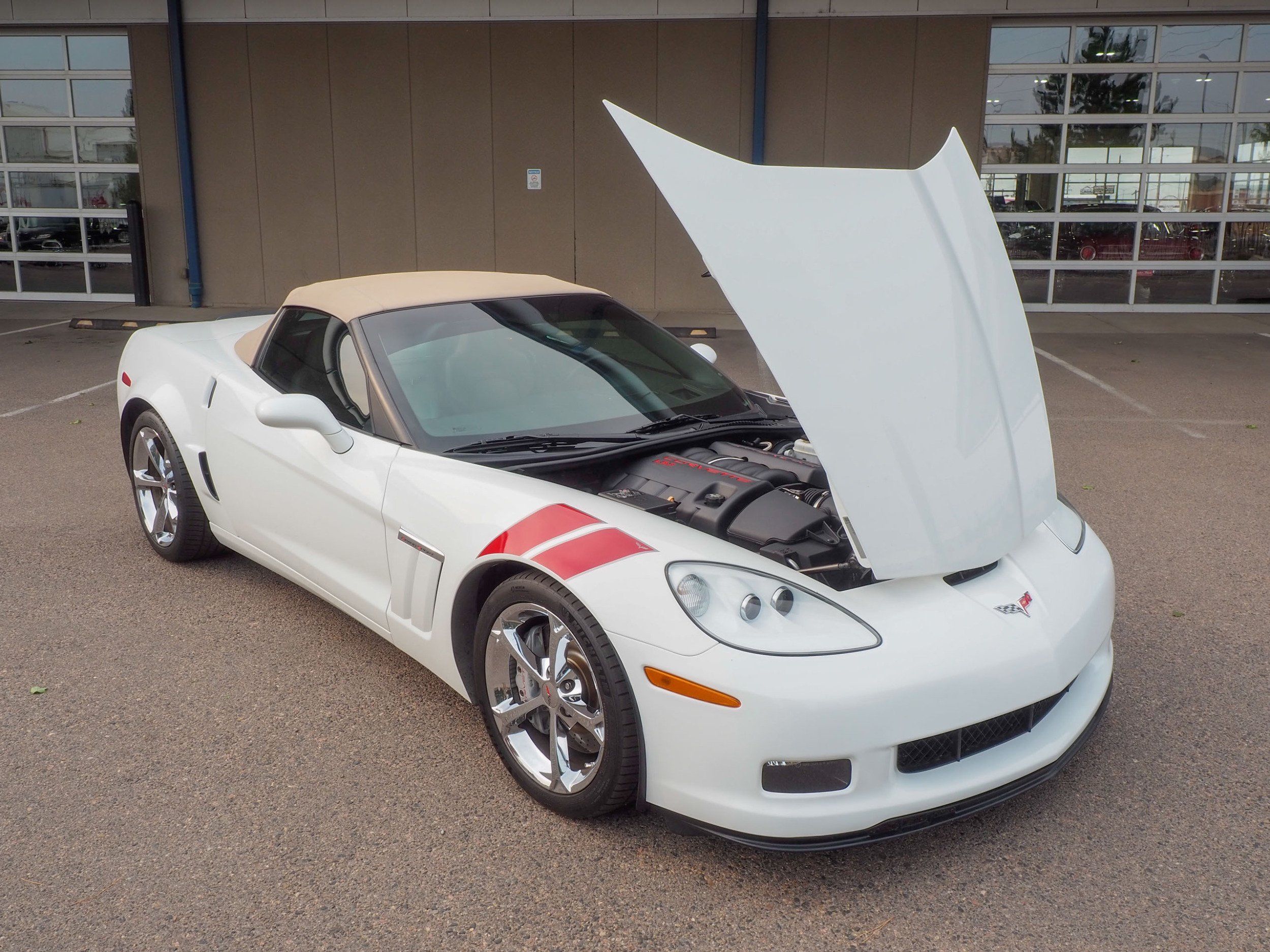 2012 Chevrolet Corvette White Grand Sport